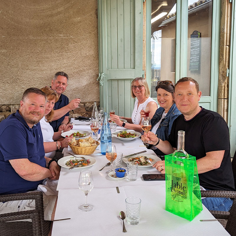 Trails-Wine-tourism-Private-tour-Beaujolais-Day-Repas